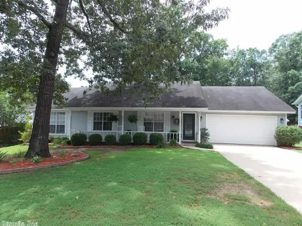 216 Dogwood Place Dr, Bryant, AR 72022