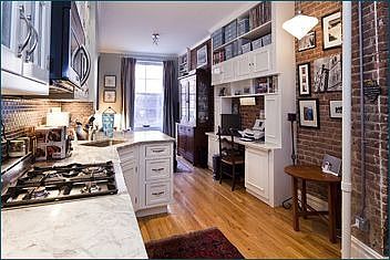 2nd image of 82 Charles St APT 1E