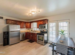 3512 E Oak St, Phoenix, AZ 85008