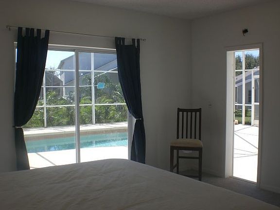 4th image of 7906 Canary Palm Ct