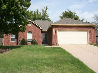 4502 W Toledo Ct, Broken Arrow, OK 74012