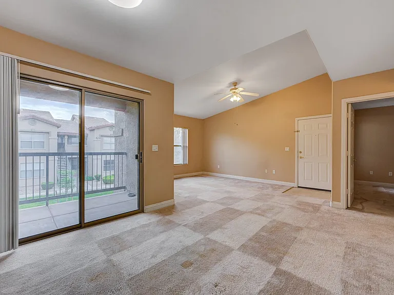 8000 W Badura Ave #2082 — Photo 9