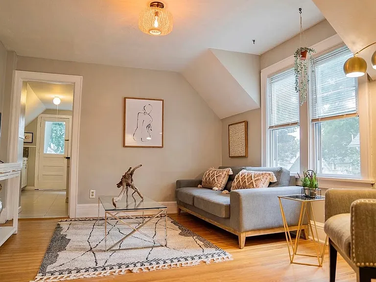 8 Alvin Pl — Photo 13