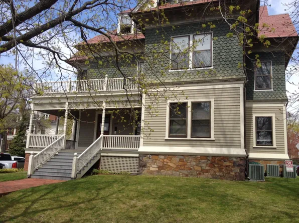 264 Bowen St, Providence, RI 02906