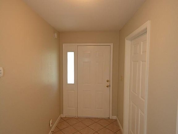 3rd image of 4 Wheel Pl #A