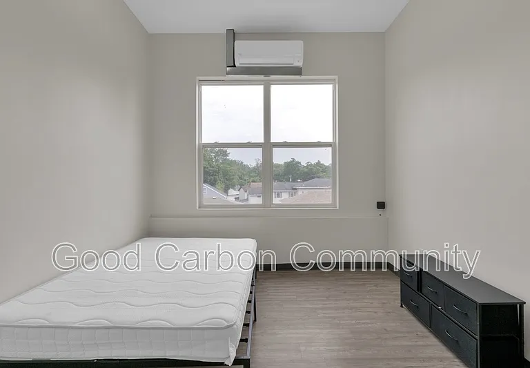 30 Water St — Photo 8