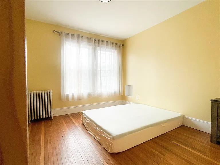 381 Centre St #2 — Photo 15