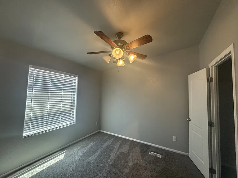 6253 Mount Rainier Ave — Photo 9