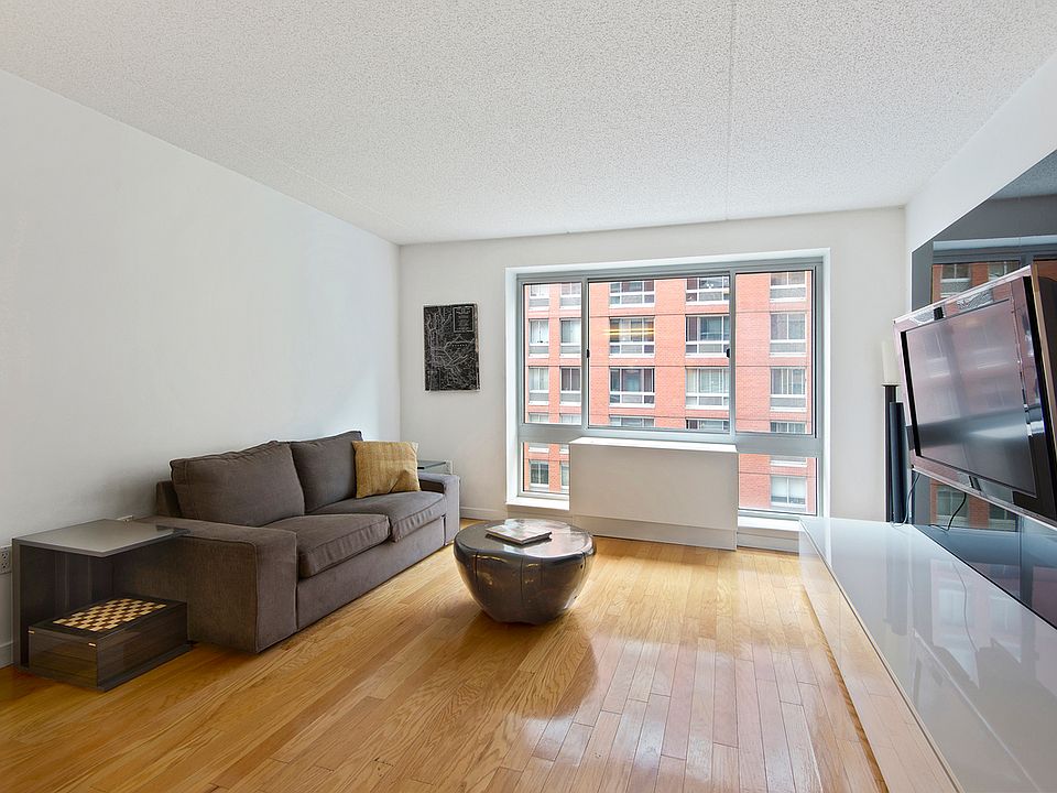 1st image of 555 W 23rd St APT S6c