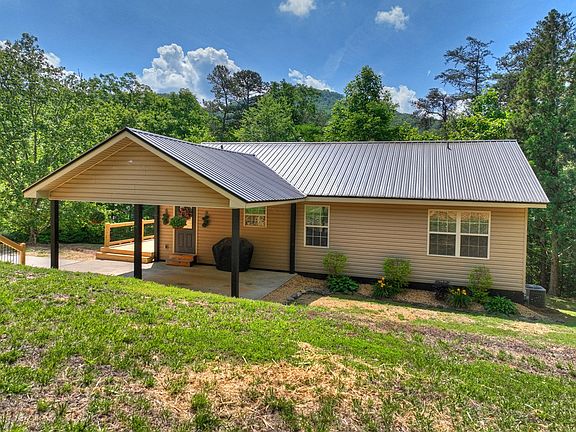 2nd image of 2113 Turniptown Rd