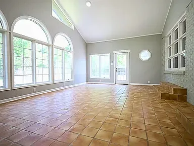 612 Circle Dr — Photo 6