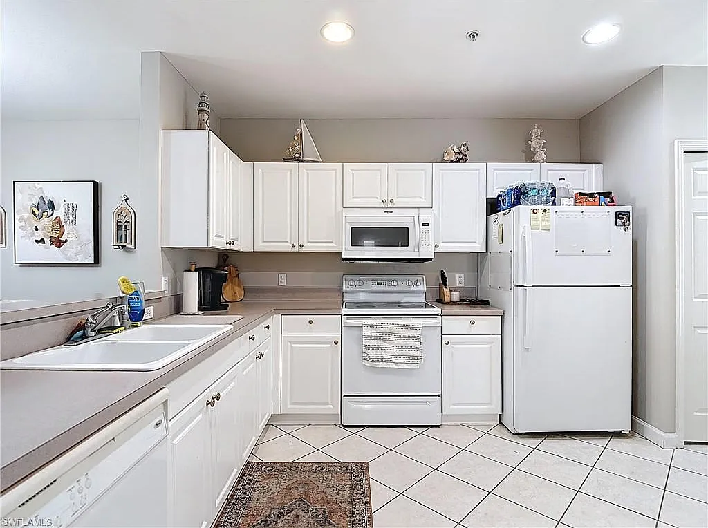 3 bed, 2.0 bath, 1399 sqft, $1,790 — Photo 4