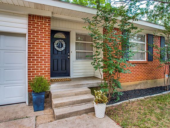 1813-oak-tree-ln-arlington-tx-High-Res-4.jpg