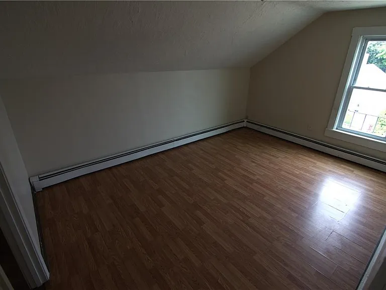76 Cottage St #2 — Photo 4