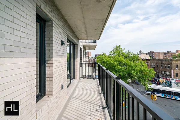 Rented by Highline Residential | media 117