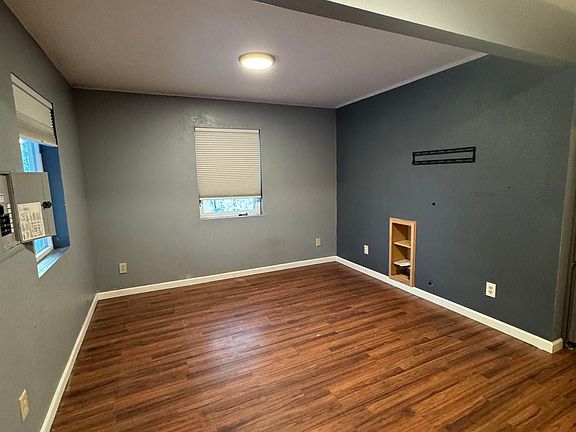3rd image of 2165 Sojourn Ln