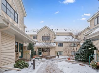 7631 Edinborough Way APT 5314, Edina, MN 55435