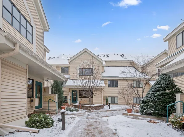 7631 Edinborough Way APT 5314, Edina, MN 55435