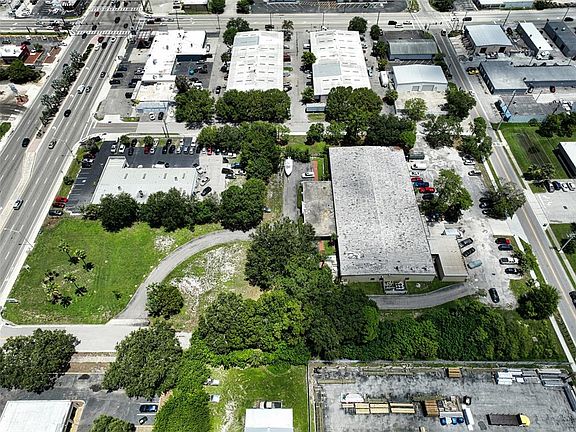 3rd image of 1500 N Washington Blvd