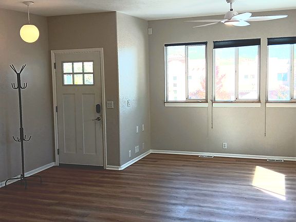 Open floor plan adjacent to the kitchen.