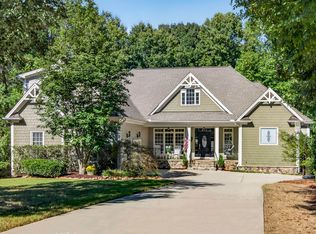 6624 Alirin Ln, Fuquay Varina, NC 27526