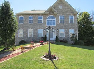 330 Commodore Dr, Mc Donald, PA 15057