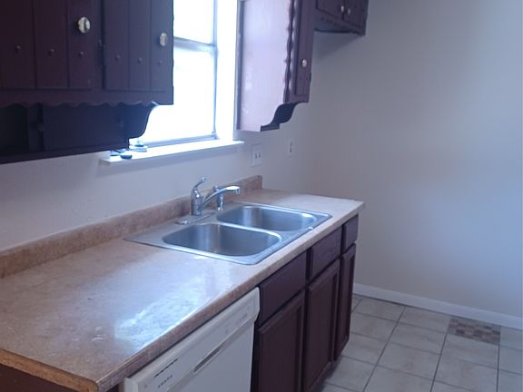 5th image of 6909 Maryhill Rd