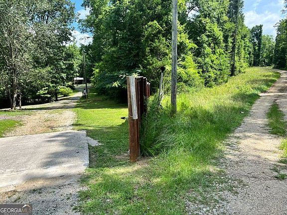 3rd image of 3266 Calhoun Falls Hwy