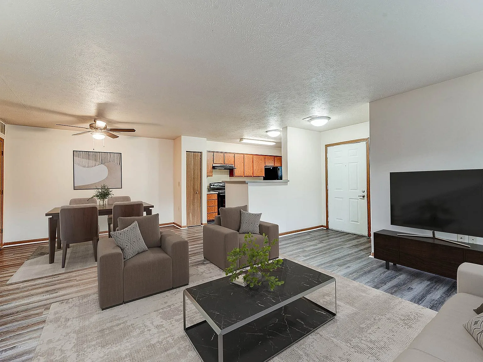 The Residences at Belleville Park I and II — Photo 2