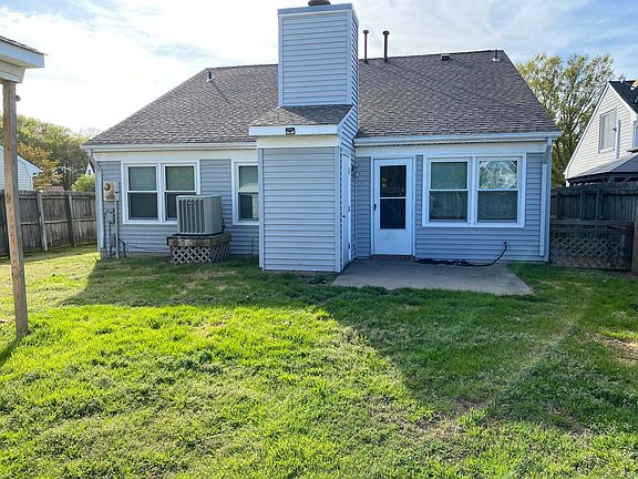 3rd image of 917 Pendergrass Ct