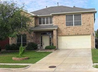 7104 Frost Ln, Denton, TX 76210