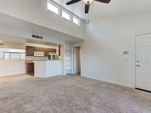 4th image of 5170 S Jones Blvd Unit 201