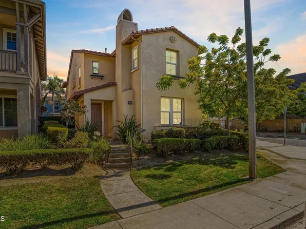 368 E B St, Port Hueneme, CA 93041