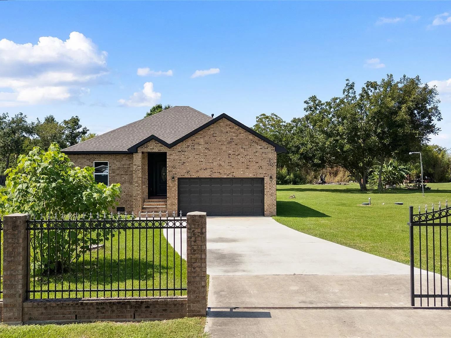 8435 Harmony Rd — Photo 1