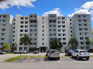 9143 SW 77th Ave APT B605, Miami, FL 33156
