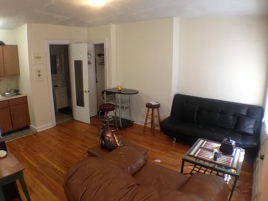 Rented by Ink Realty Services LLC | media 25