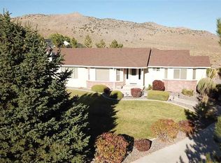 1394 Porter Dr, Minden, NV