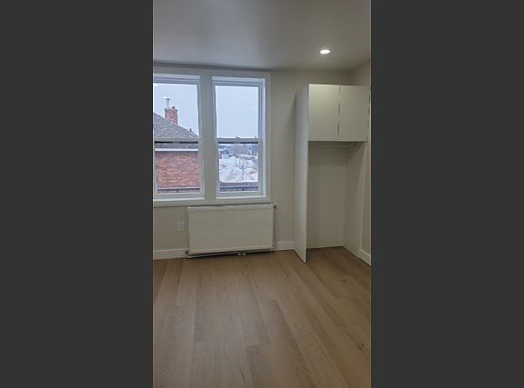 4th image of 304 Albert St W #203
