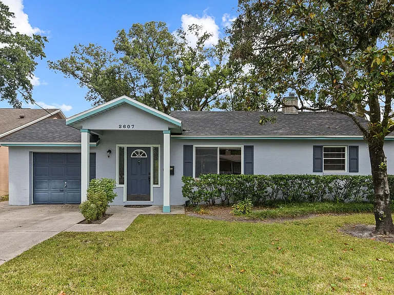 2607 Elizabeth Ave — Photo 1