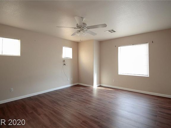 5th image of 6378 Wild Chive Ave
