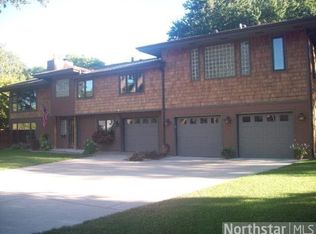 4901 Winsdale St N, Minneapolis, MN 55422