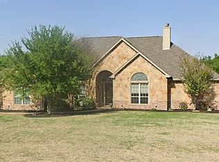 400 Parker Oaks Ln, Hudson Oaks, TX 76087