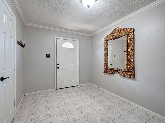 5th image of 6454 Alisa Ln #604