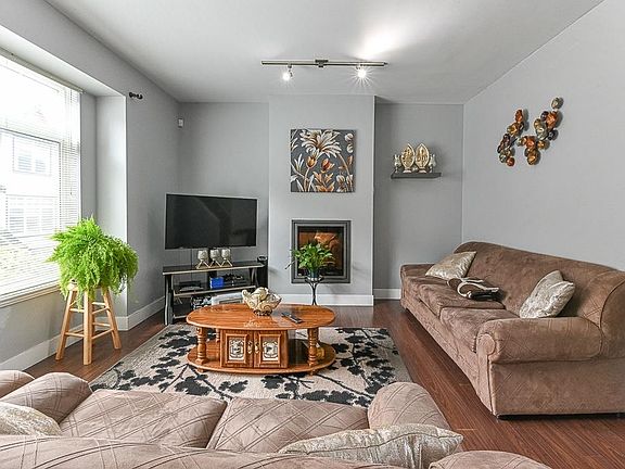 4th image of 6299 144th St #7
