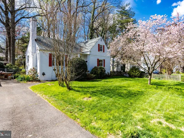 407 Jackson St, Falls Church, VA 22046