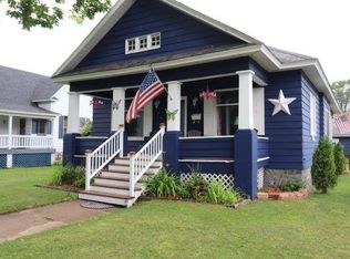 1600 16th Ave, Menominee, MI 49858