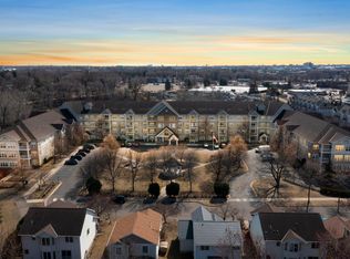 1480 Applewood Ct W UNIT 115, Roseville, MN 55113
