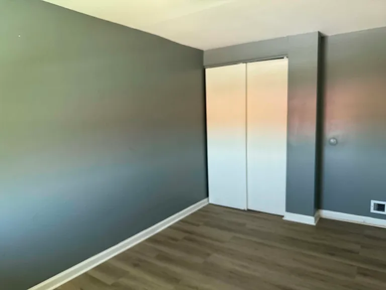 7919 Baltimore St — Photo 16