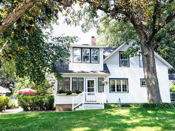 525 2nd Ave SE, Long Prairie, MN 56347