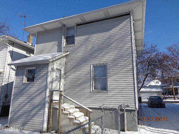 2nd image of 19 E Ave N
